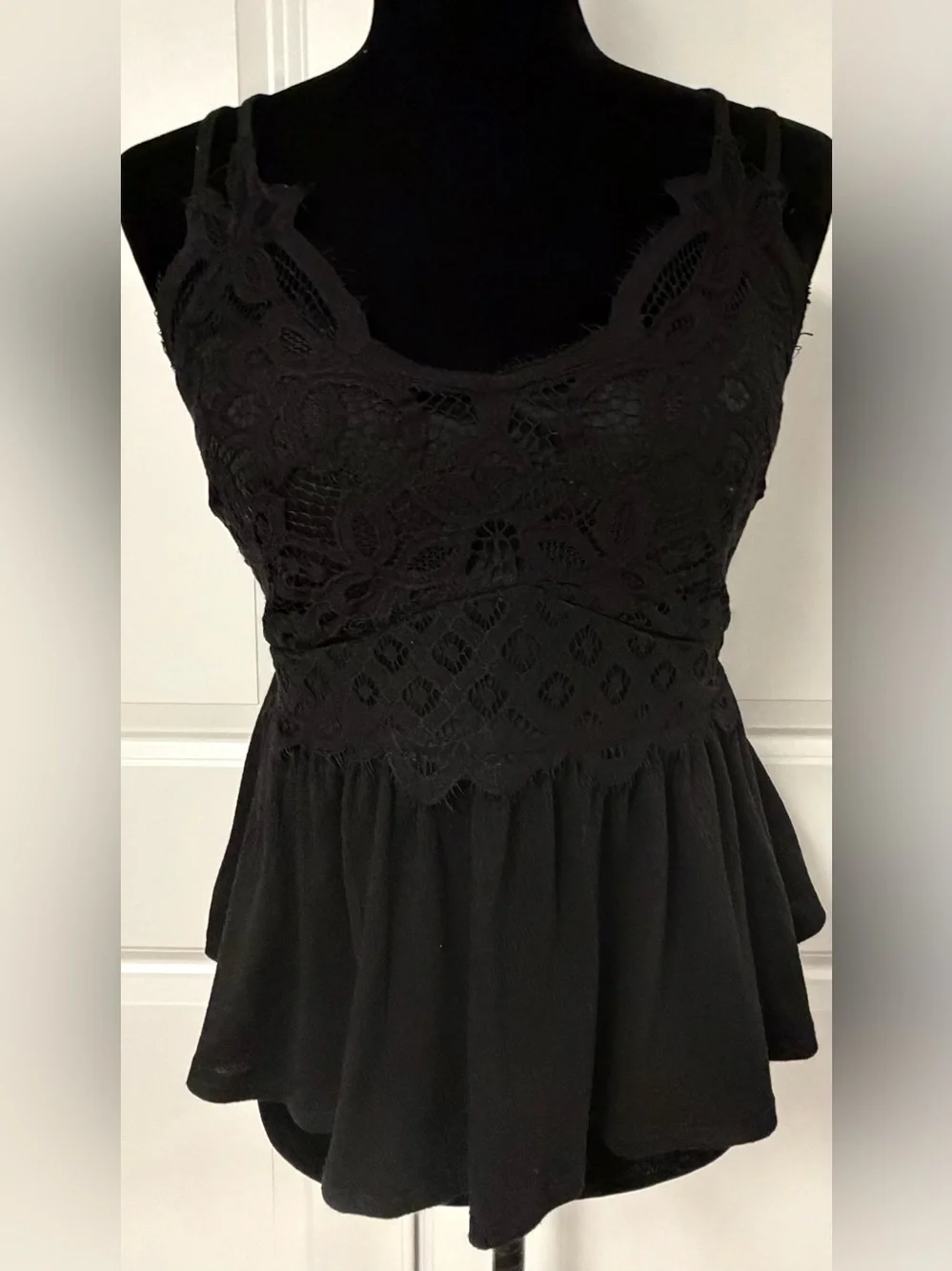 No Boundaries Lace Camisole Top - Picture 1 of 7